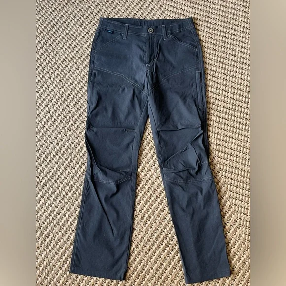 KUHL hiking pants for a petite woman (fits like XXSP/00P). Boys size M - Picture 4 of 14
